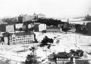 A lebontott Tab�n, 1930-as �vek, Magyar Nemzeti M�zeum T�rt�neti F�nyk�pt�ra