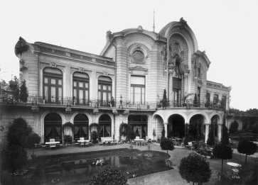 A Stef�nia �ti Park Klub 1898 k�r�l, Kl�sz Gy�rgy felv�tele
