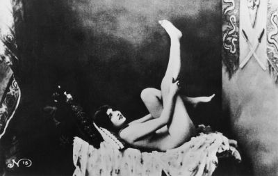 Erotikus levelez�lap, 1900-as �vek, mag�ntulajdon