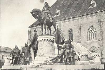 A KOLOZSV�RI M�TY�S-SZOBOR<BR>FADRUSZ J�NOS M�VE