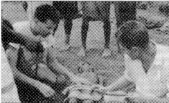 f�nyk�p (�j-Guinea, 1957)