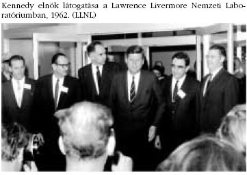 Kennedy eln�k l�togat�sa ....