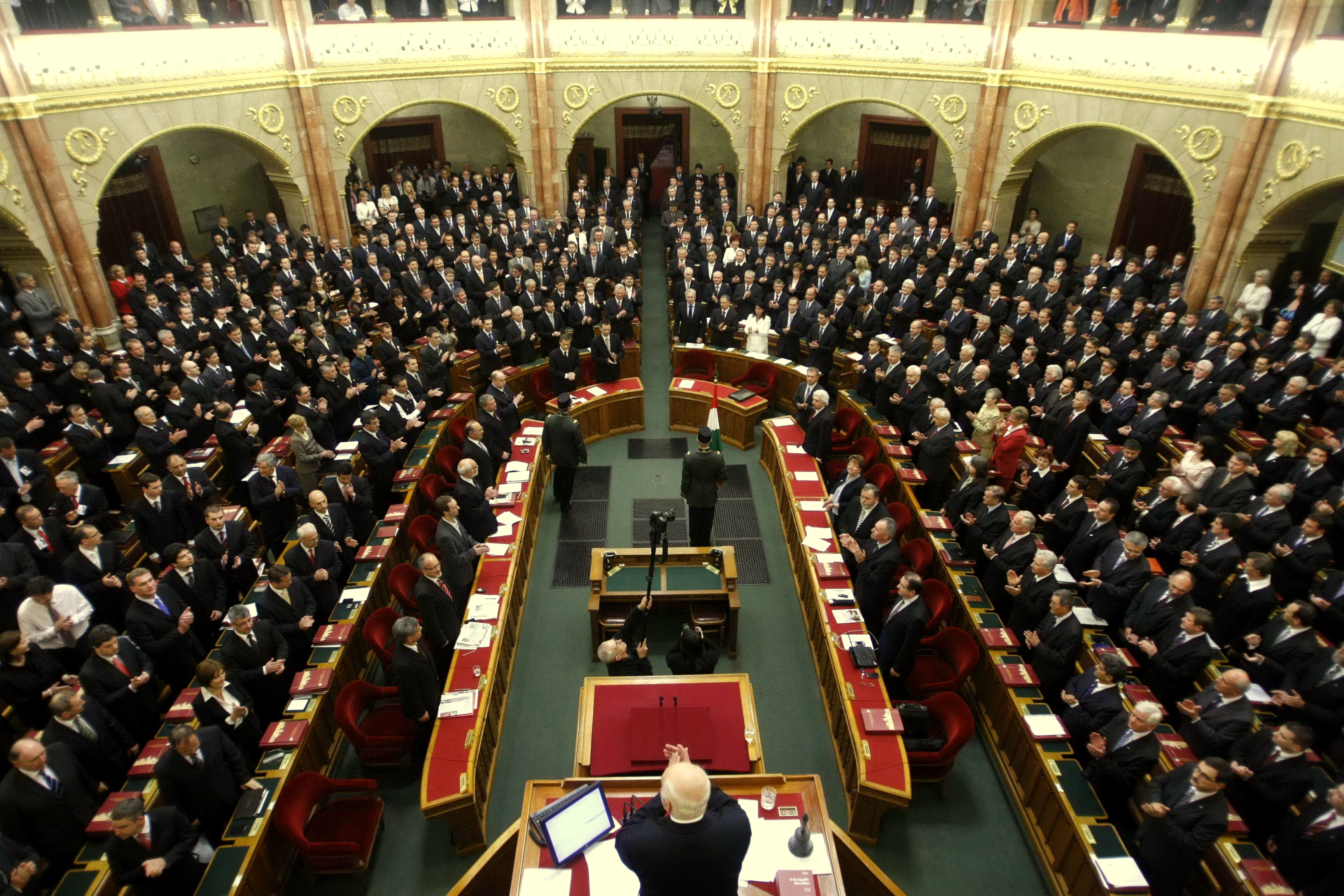 A demokratikus kétharmad nem elég