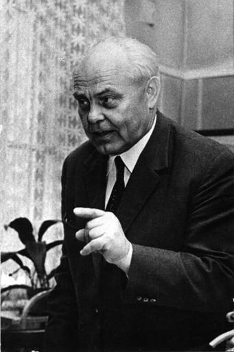 Kov�cs M�t�