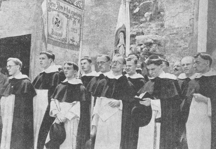 domonkos kispapok
