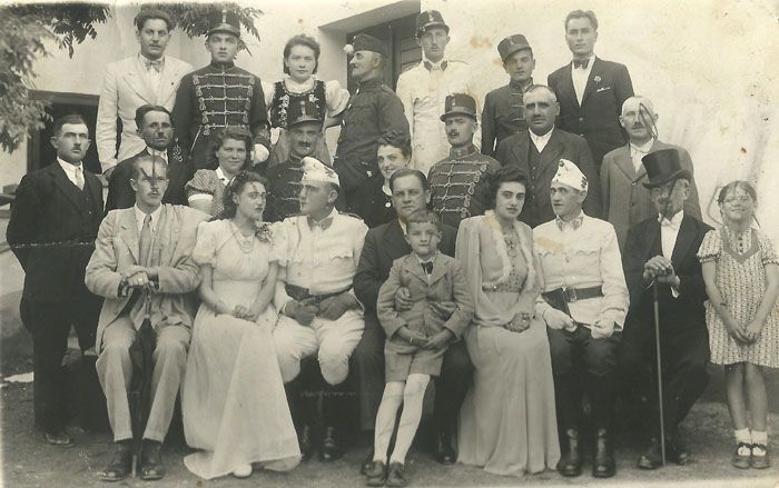 sz�ndarab 1940