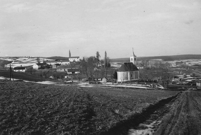 Kerettye �s a k�polna