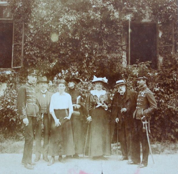 Az Alm�sy csal�d 1914-ben